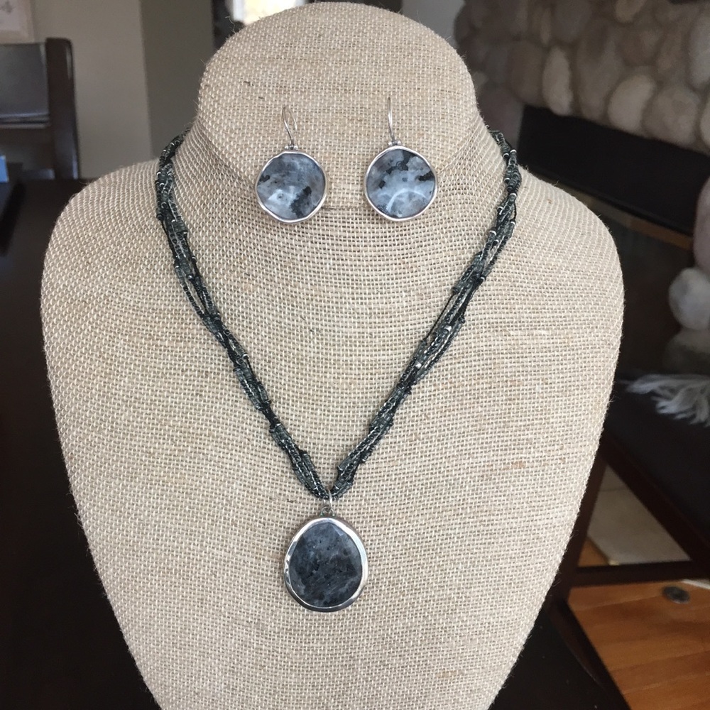 Silpada necklace and matching earrings